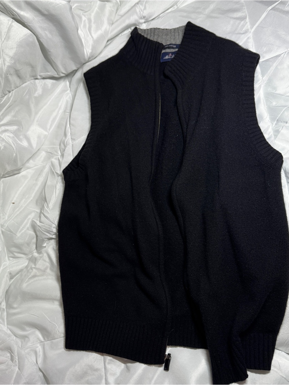 Allen Solly Cashmere Men's Black Zip-Front Knit Sweater Vest
